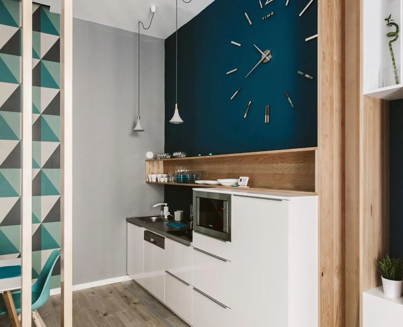 Turquoise Harmony In The Heart Of The City Budapest Ungheria